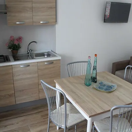 Apartment Apartamenti Summer